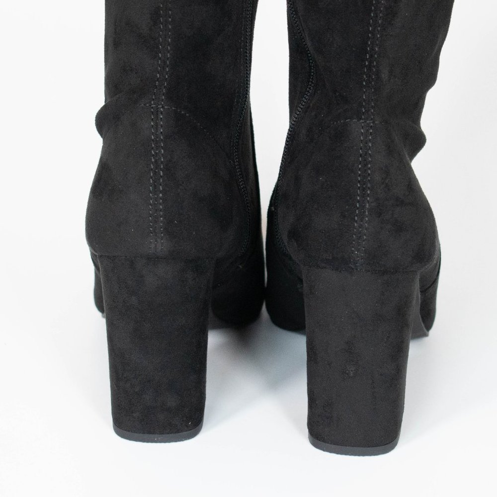 Wild Pair Women's Black Cushioned Over-The-Knee Dress Heeled Boots - Picture 6 of 9